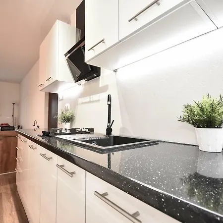 ゲストハウス Kamilowka